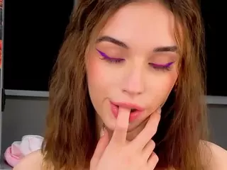 KendraDarter's Live Sex Cam Show