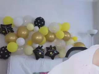 MonicaErotic's Live Sex Cam Show
