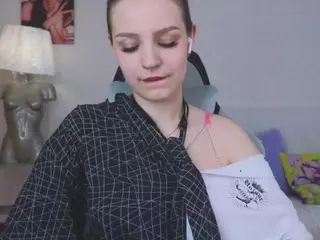 MonicaErotic's Live Sex Cam Show