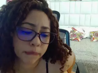 RebeccaMils's Live Sex Cam Show