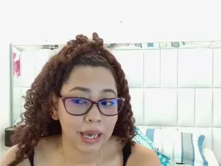 RebeccaMils's Live Sex Cam Show