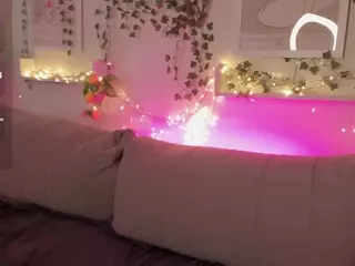 Alli-Aster's Live Sex Cam Show