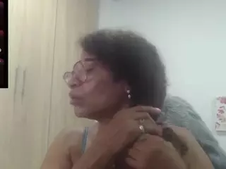 BustyXMilf's Live Sex Cam Show