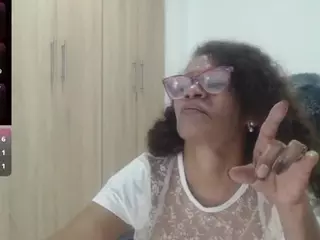 BustyXMilf's Live Sex Cam Show