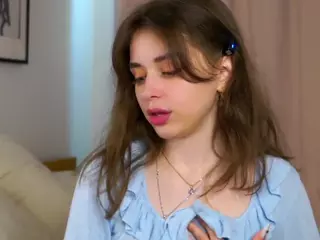 ElgaHaddock's Live Sex Cam Show