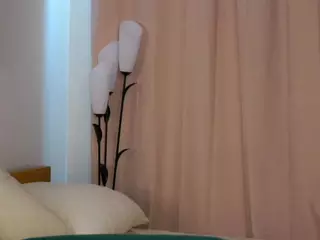 ElgaHaddock's Live Sex Cam Show