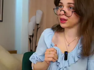 ElgaHaddock's Live Sex Cam Show