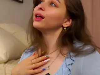 ElgaHaddock's Live Sex Cam Show