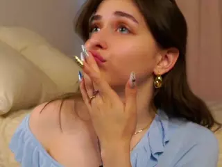 ElgaHaddock's Live Sex Cam Show