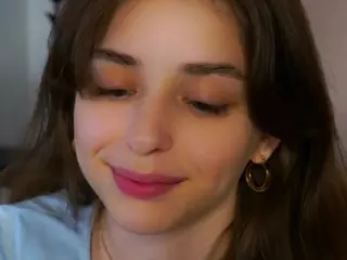 ElgaHaddock's Live Sex Cam Show