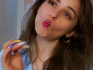 ElgaHaddock's Live Sex Cam Show