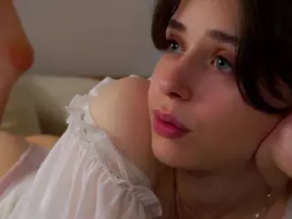 ElgaHaddock's Live Sex Cam Show