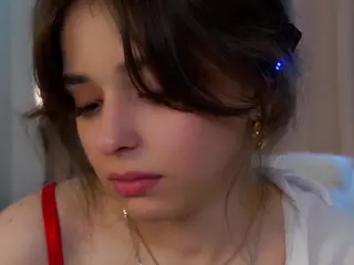 ElgaHaddock's Live Sex Cam Show