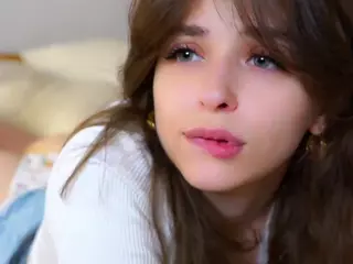 ElgaHaddock's Live Sex Cam Show
