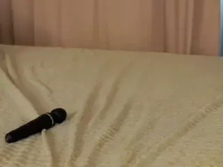 ElgaHaddock's Live Sex Cam Show