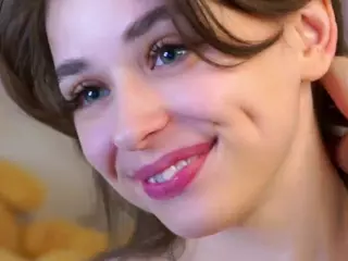 ElgaHaddock's Live Sex Cam Show