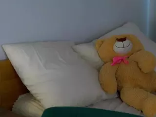 ElgaHaddock's Live Sex Cam Show