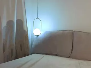 LilianDearborn's Live Sex Cam Show