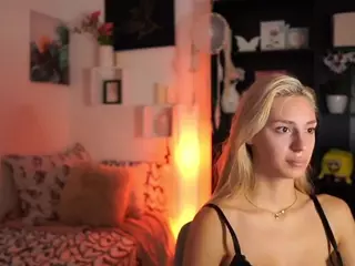 ayahitakayamaa's Live Sex Cam Show
