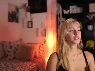 ayahitakayamaa's Live Sex Cam Show