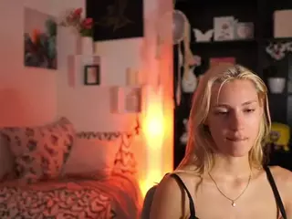 ayahitakayamaa's Live Sex Cam Show