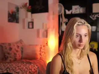 ayahitakayamaa's Live Sex Cam Show