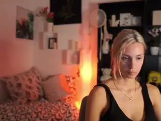 ayahitakayamaa's Live Sex Cam Show