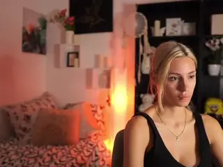 ayahitakayamaa's Live Sex Cam Show