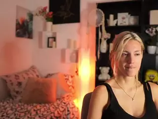 ayahitakayamaa's Live Sex Cam Show