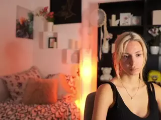 ayahitakayamaa's Live Sex Cam Show
