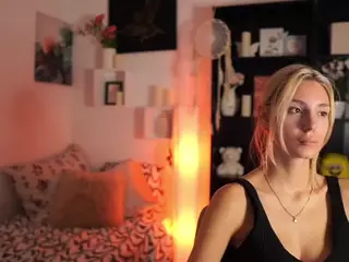 ayahitakayamaa's Live Sex Cam Show