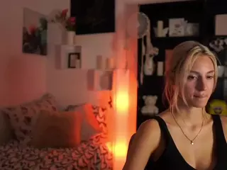 ayahitakayamaa's Live Sex Cam Show