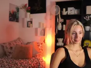 ayahitakayamaa's Live Sex Cam Show