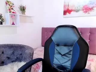 Blear Horny Girl's Live Sex Cam Show