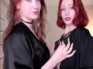 LinaVi's Live Sex Cam Show