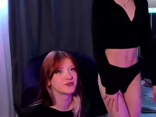 LinaVi's Live Sex Cam Show
