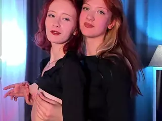 LinaVi's Live Sex Cam Show