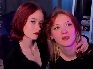 LinaVi's Live Sex Cam Show