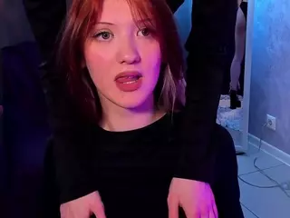 LinaVi's Live Sex Cam Show