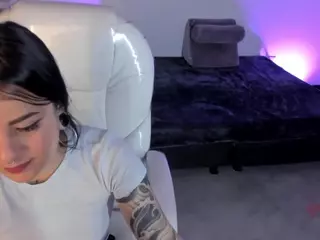 Niicole-Fox2's Live Sex Cam Show