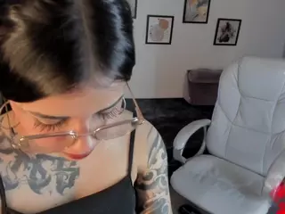 Niicole-Fox2's Live Sex Cam Show