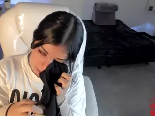 Niicole-Fox2's Live Sex Cam Show