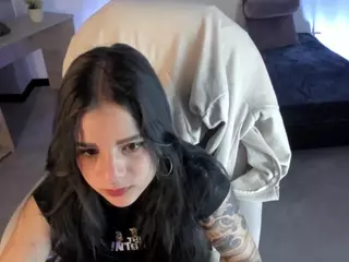 Niicole-Fox2's Live Sex Cam Show