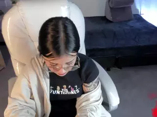 Niicole-Fox2's Live Sex Cam Show