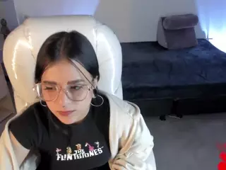 Niicole-Fox2's Live Sex Cam Show