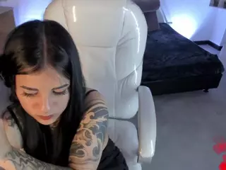 Niicole-Fox2's Live Sex Cam Show