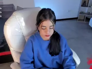 Niicole-Fox2's Live Sex Cam Show
