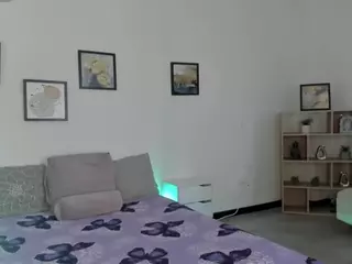 Niicole-Fox2's Live Sex Cam Show