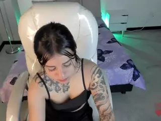 Niicole-Fox2's Live Sex Cam Show