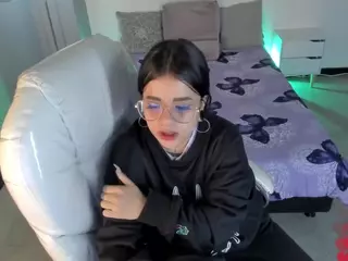 Niicole-Fox2's Live Sex Cam Show